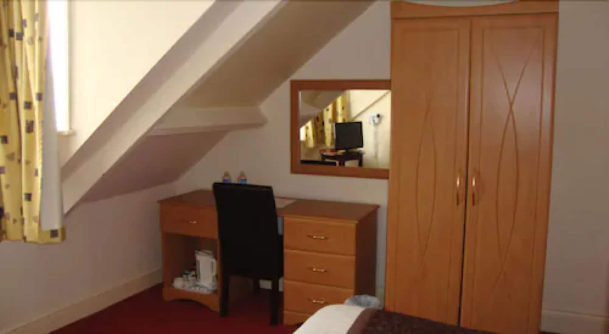 Whites Hotel Newcastle-upon-Tyne Extérieur photo